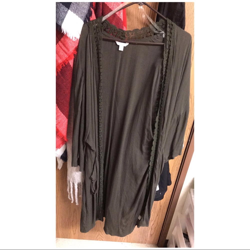 Cardigan - Picture 4 of 4